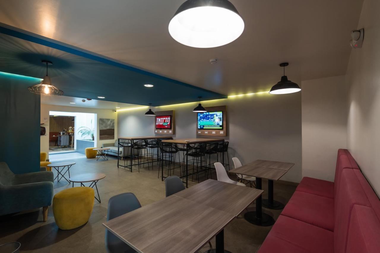 Готель Casa Andina Standard Trujillo Plaza Екстер'єр фото