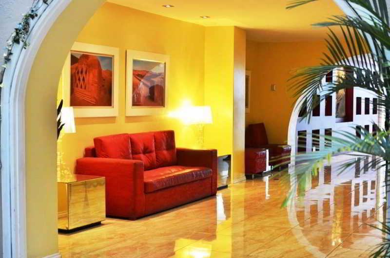 Готель Casa Andina Standard Trujillo Plaza Екстер'єр фото