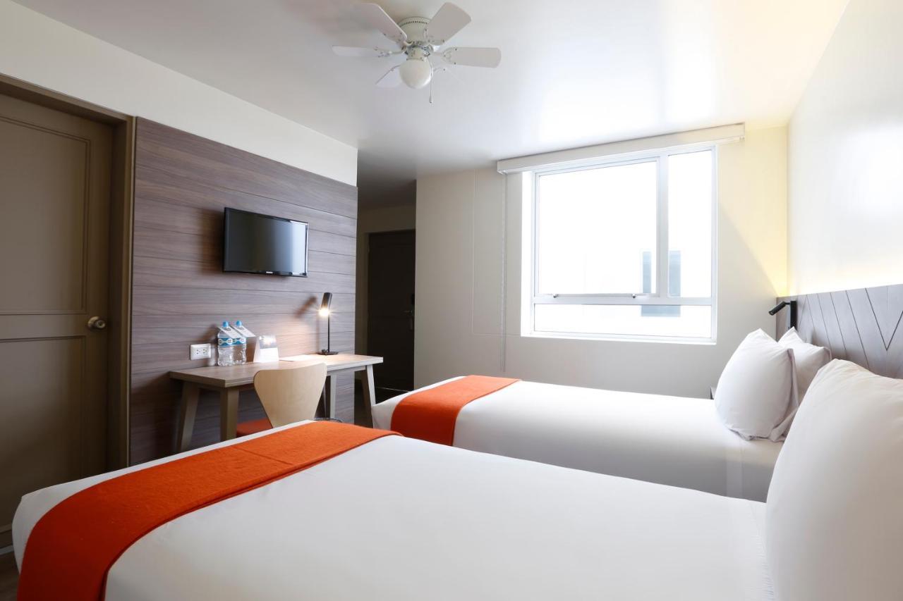 Готель Casa Andina Standard Trujillo Plaza Екстер'єр фото